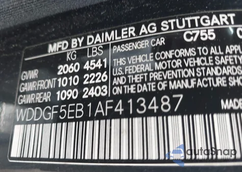 2010 Mercedes-Benz C 300 Luxury/Sport z USA, uszkodzony, nr VIN WDDGF5EB1AF413487